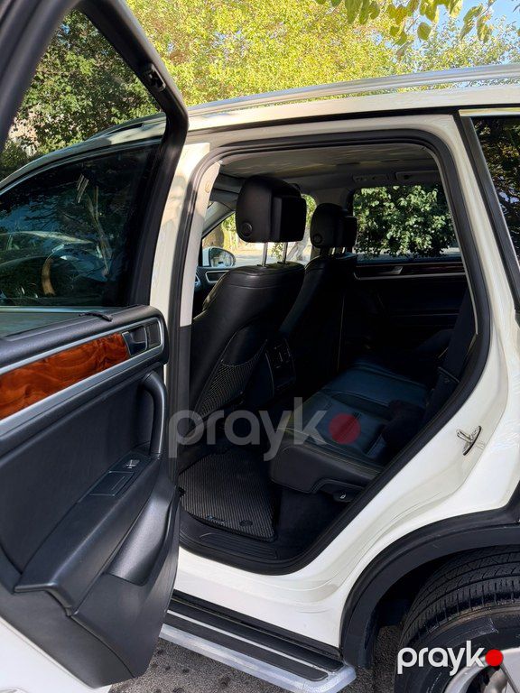 Volkswagen Touareg, 3.6 L, 2010 il, 160 000 km — Avtomobillər, Bakı (8)