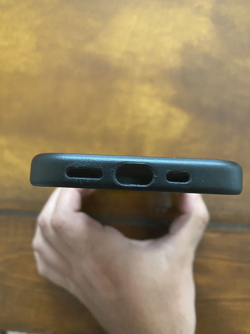 İphone 13 üçün olan case dir. Yenidir işlənməyib, cızığı və zədəsi — Elektronika, Bakı (5)