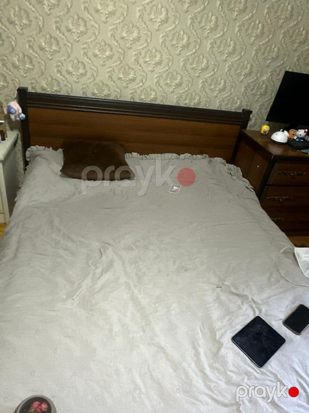 Yataq otağı mebel dəsti Tərkibi: - 6 qapılı böyük qarderob: ortada — Mebel, Digah (3)