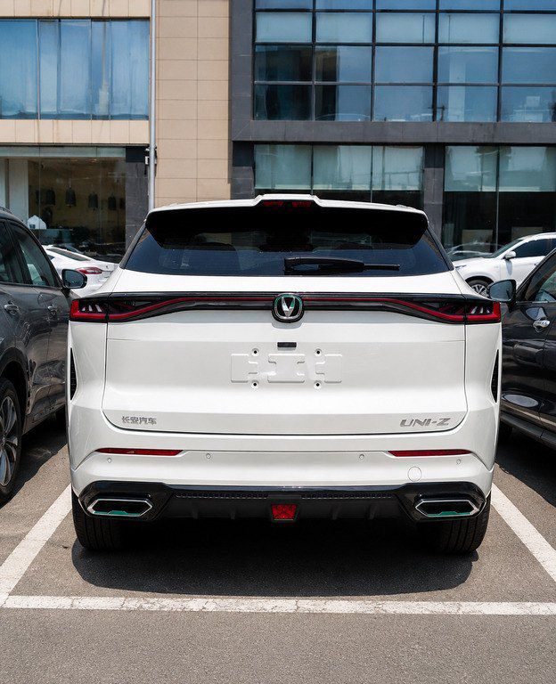 Changan Uni-Z, 1.5 L, 18.4 kWh, 2026 il, yeni — Avtomobillər, Bakı (4)