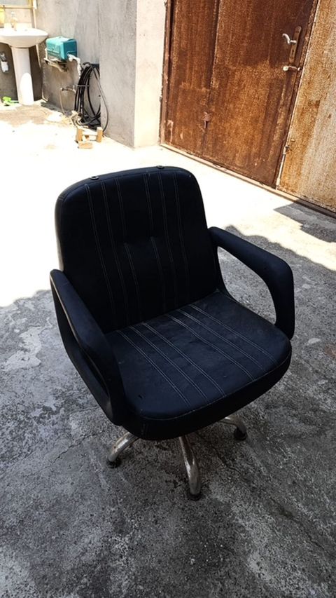 Salon kreslo iwleydi herwey — Bakı