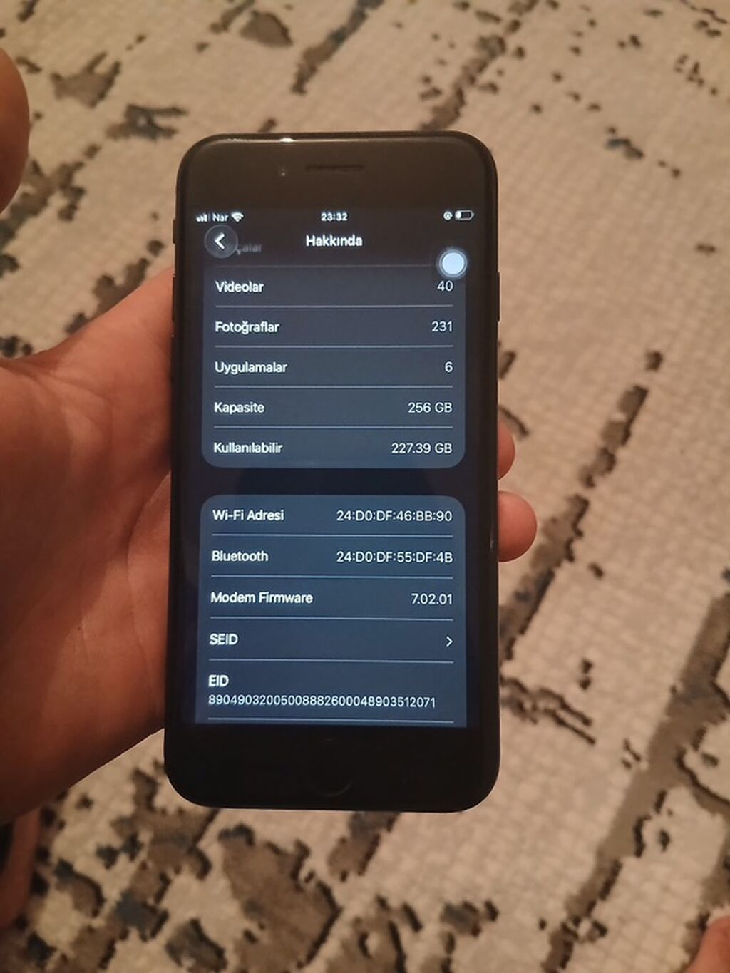 IPhone SE 2020, 256 GB, Qara — Apple iPhone, Şabran (4)
