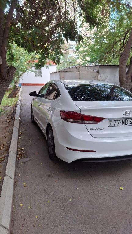 Hyundai Elantra, 2.0 L, 2017 il, 218 679 km — Avtomobillər, Bakı (7)