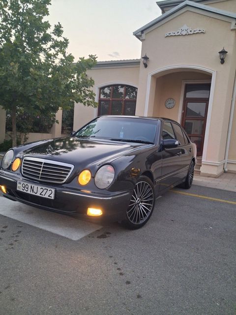 Mercedes E 200, 2.0 L, 2000 il, 350 000 km — Bakı