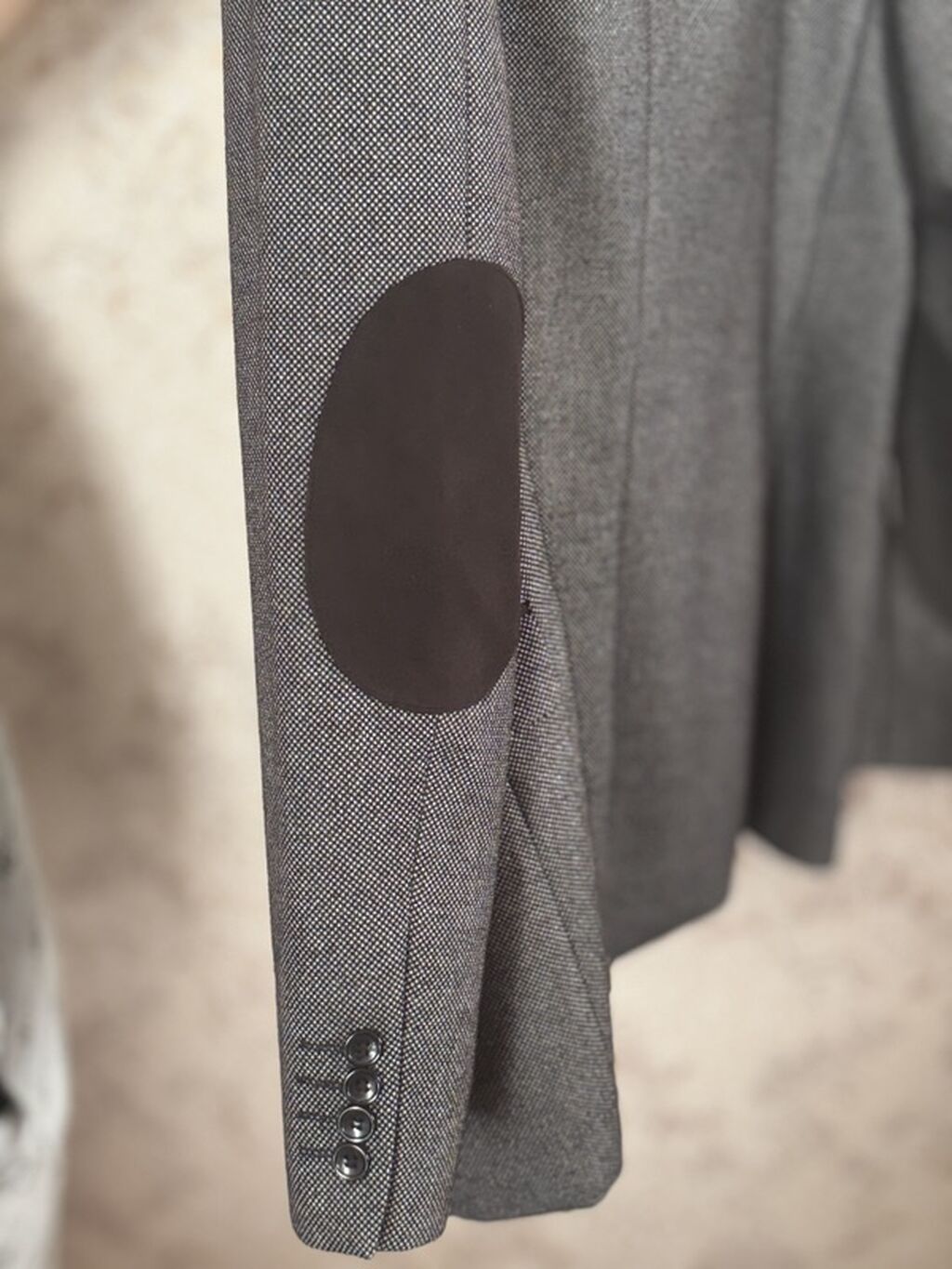 Kişi üçün klassik-jilet tipli blazer pencək - Rəng: tünd boz, xırda — Şəxsi əşyalar, Bakı (4)