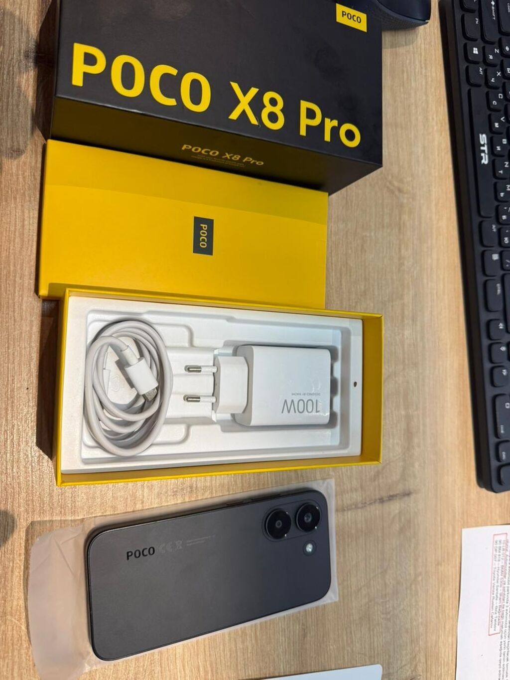 Poco X8 Pro, rəng - Qara, Simsiz şarj — Elektronika, Bakı (2)