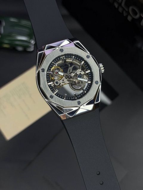 Yeni, Qol saatı, Hublot, rəng - Qara — Bakı