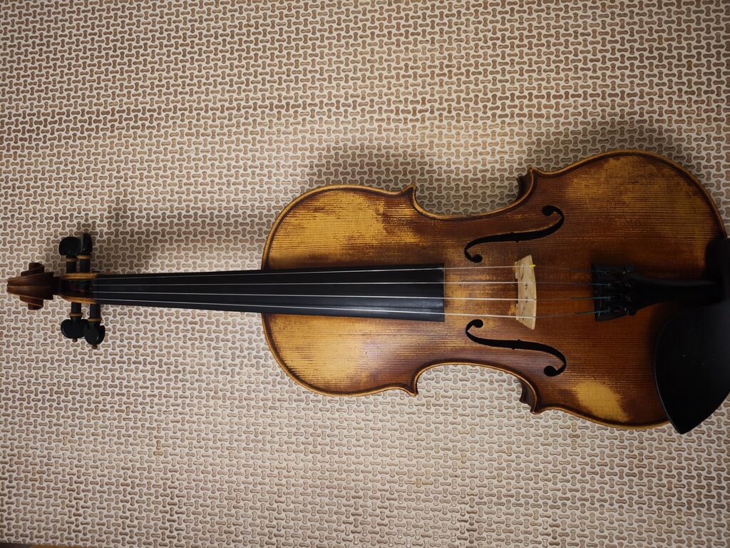 Skripka (əl işi) 4/4 skripkadır, 1985ci ilin skripkasıdır (Almaniya) — Mallar, Mehdiabad (6)