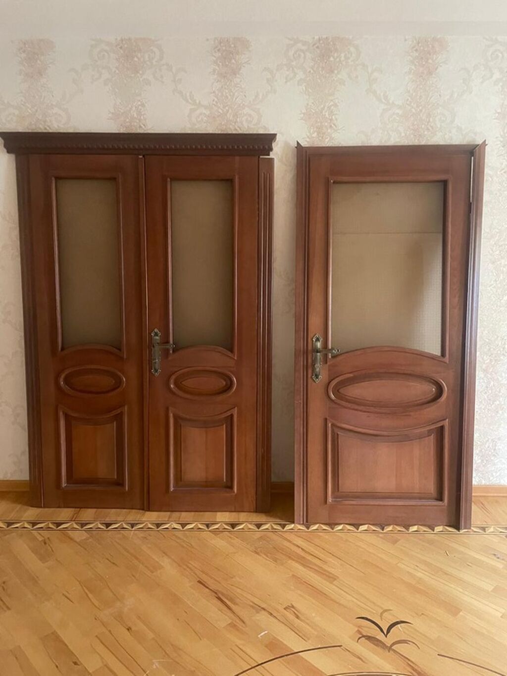 Tək qapılar 400 cüt olanlar 700 əla vəziyyətdərir. Təmiz qoz — Mallar, Bakı (4)