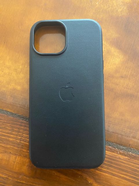 Apple iPhone 13 arxalığı — Bakı