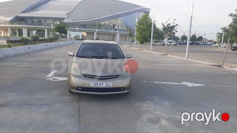 Toyota Prius, 1.5 L, 1.3 kWh, 2007 il, 238 000 km