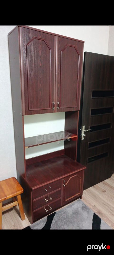 Mebəl: çoxfunksiyalı şkaf-vitrin - Material: ağac teksturalı laminat
