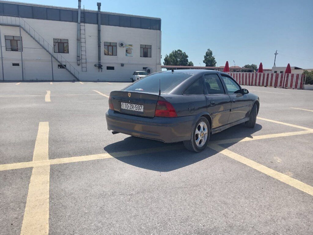 Opel Vectra, 1.8 L, 1996 il, 500 000 km — Avtomobillər, Bakı (4)
