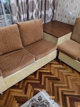 Künc divan — Mebel