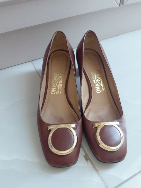 Salvatore Ferragamo qadın ayaqqabısı - Model: klassik balerina-stil — Digah