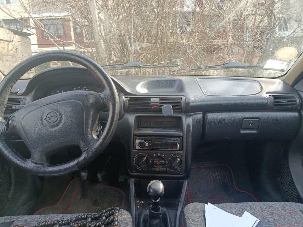 Opel Astra, 1.6 L, 1995 il, 597 000 km — Avtomobillər, Bakı (7)