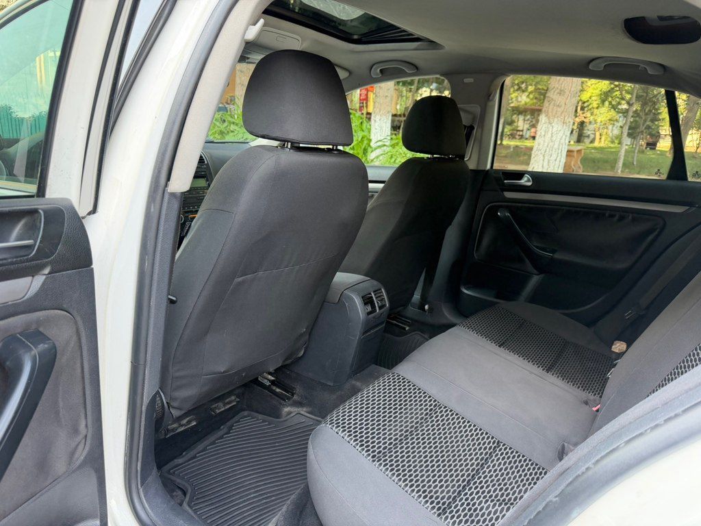 Volkswagen Jetta, 1.6 L, 2010 il, 243 000 km — Avtomobillər, Bakı (12)