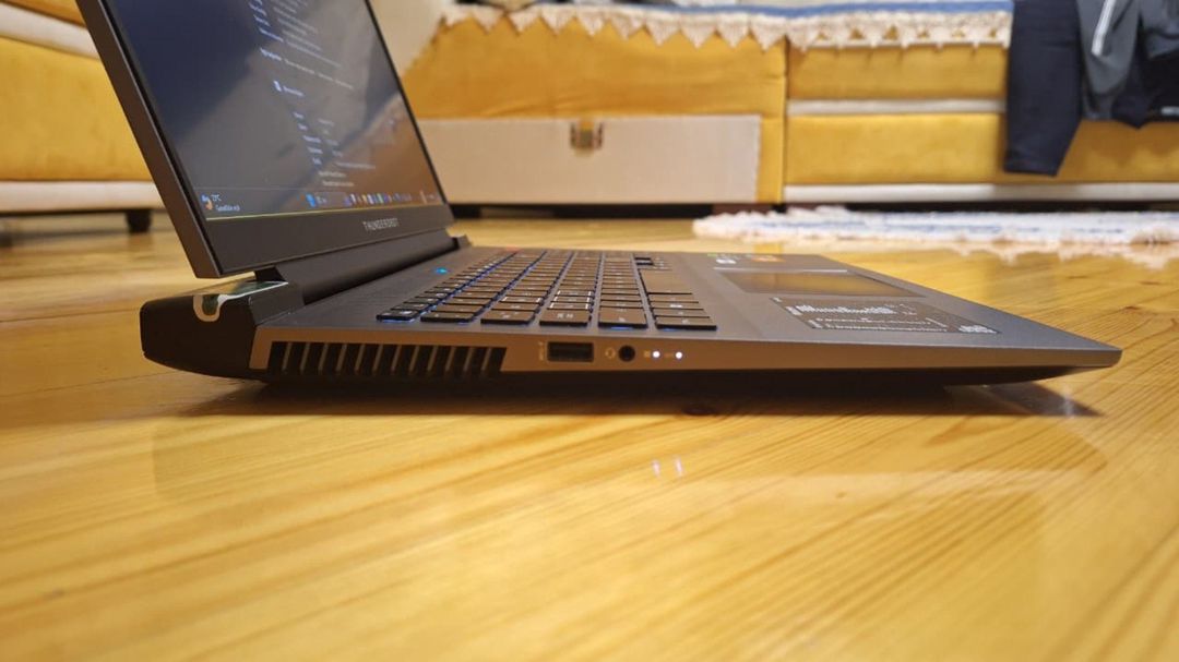 Thunderobot Zero i9-13900HX RTX 4060 16GB DDR5 1.5TB SSD 2.5K 240Hz — Elektronika, Bakı (6)