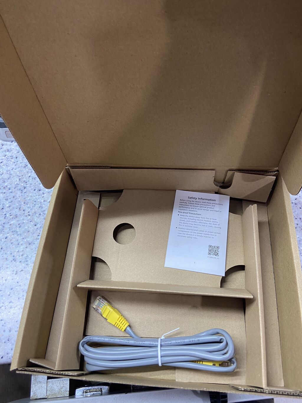 Huawei OptiXstar Wi‑Fi router/modem - İki antenli güclü Wi‑Fi siqnalı — Elektronika, Sumqayıt (4)