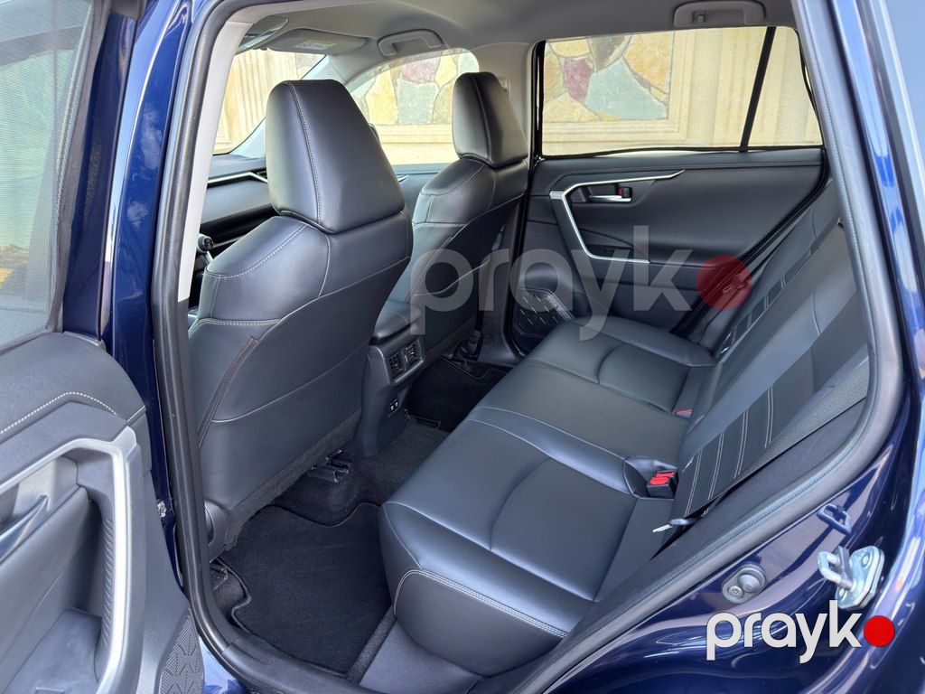 Toyota RAV4, 2.0 L, 2019 il, 135 000 km — Avtomobillər, Bakı (10)