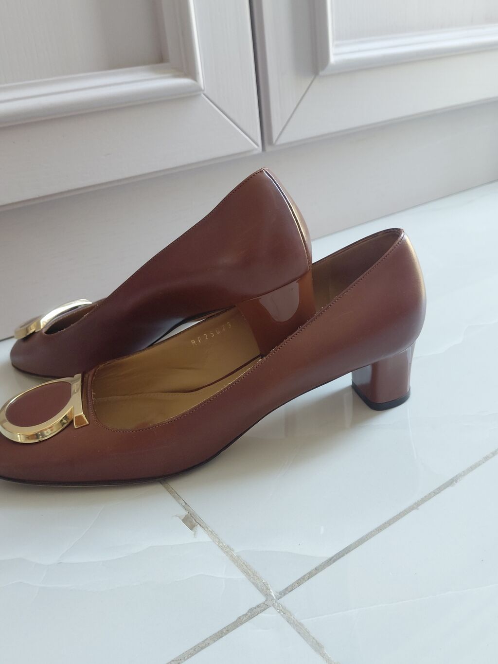 Salvatore Ferragamo qadın ayaqqabısı - Model: klassik balerina-stil — Şəxsi əşyalar, Digah (3)