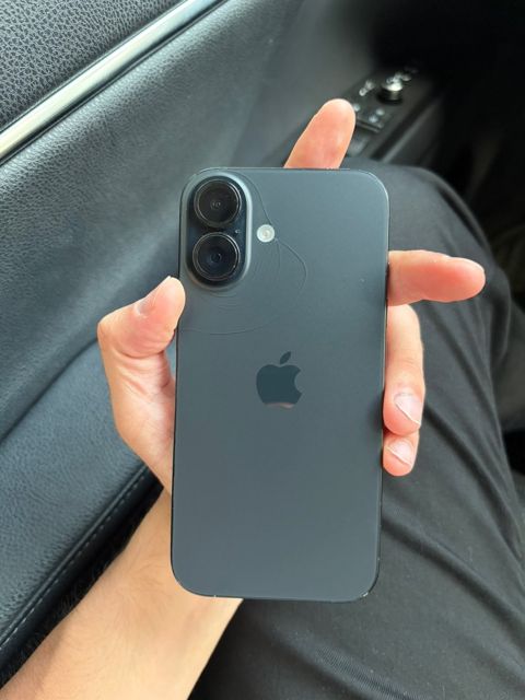 Apple iPhone 16 Black 256GB/8GB — Bakı