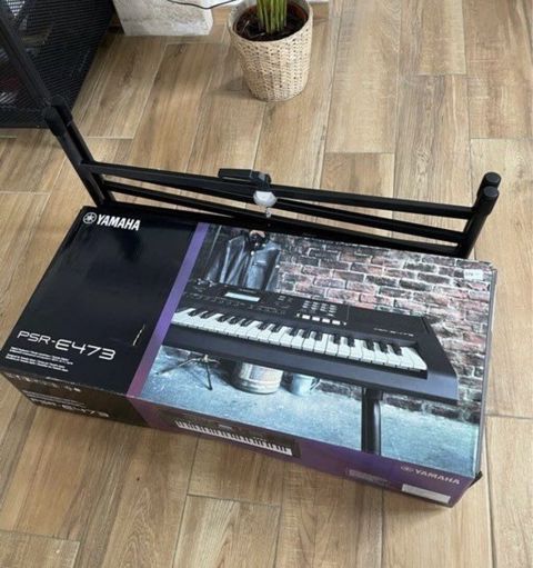 Yamaha PSR-E473 Yamaha PSR-E473 sintezatoru ideal vəziyyətdədir — Bakı