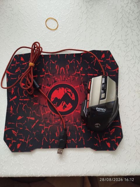 Everest SGM-X7 PRO oyun siçanı + oyun mousepad dəsti - Model: Everest — Bakı