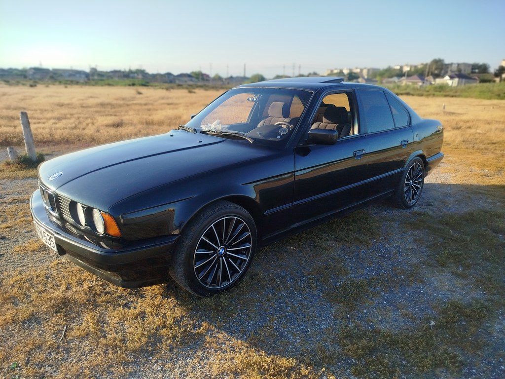 BMW 520, 2.0 L, 1993 il, 183 000 km — Avtomobillər, Bakı (8)