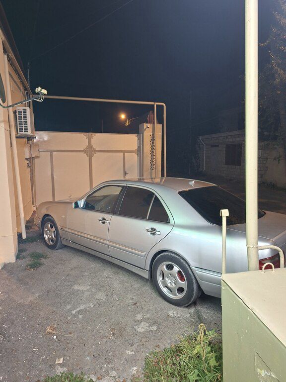 Mercedes E 230, 2.3 L, 1996 il, 400 000 km — Avtomobillər, Ağcabədi (8)