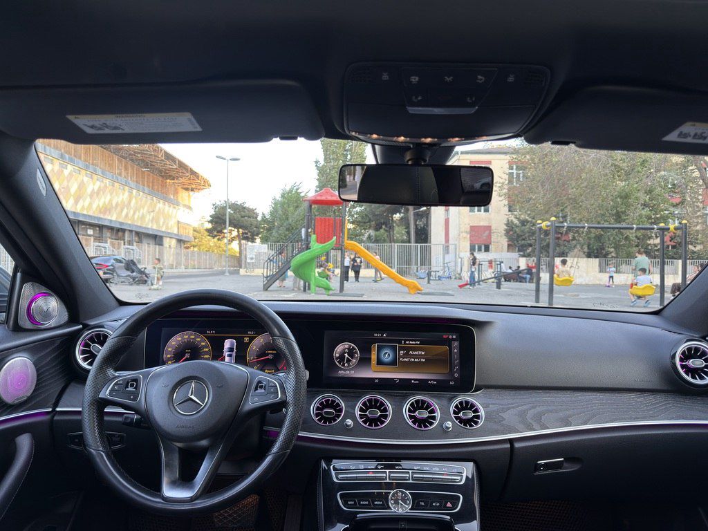 Mercedes E 300, 2.0 L, 2016 il, 83 000 km — Avtomobillər, Bakı (3)