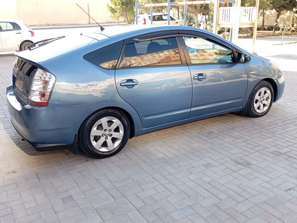 Toyota Prius, 1.5 L, 1.3 kWh, 2009 il, 285 000 km — Avtomobillər, Bakı (2)