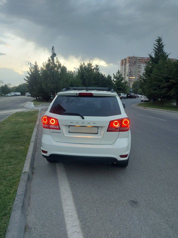 Dodge Journey, 2.4 L, 2012 il, 292 000 km — Avtomobillər, Bakı (2)