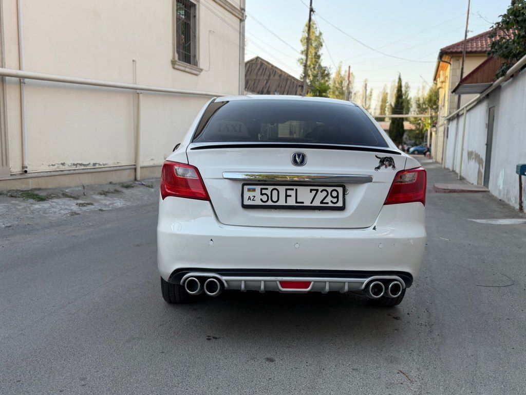 Changan Alsvin V3, 1.4 L, 2018 il, 238 000 km — Avtomobillər, Bakı (4)