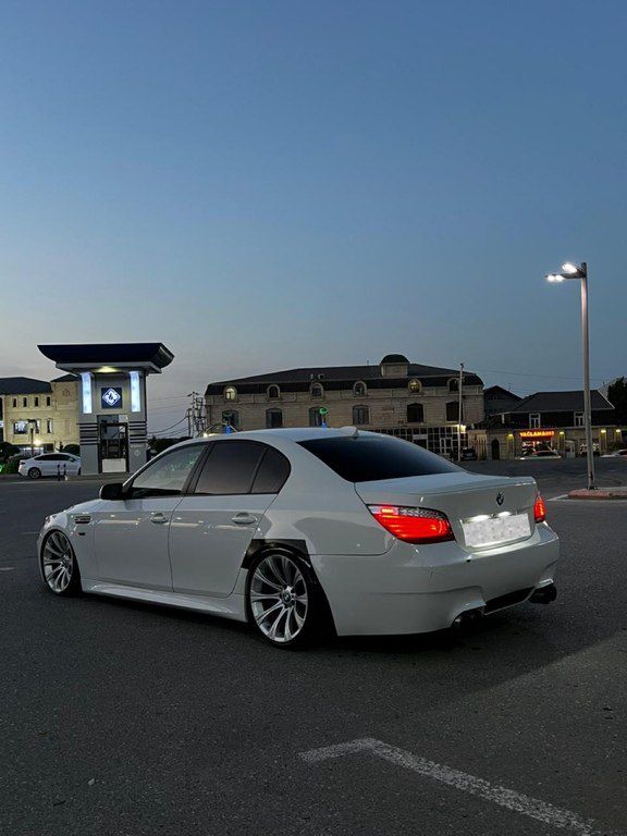 BMW 535, 3.0 L, 2007 il, 280 000 km — Avtomobillər, Bakı (3)
