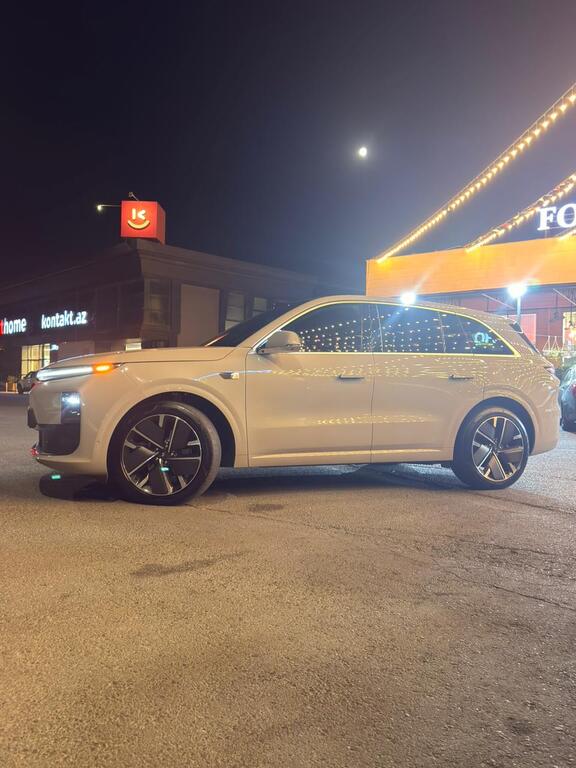 Li Auto L6, 1.5 L, 36.8 kWh, 2025 il, 36 000 km — Avtomobillər, Bakı (9)