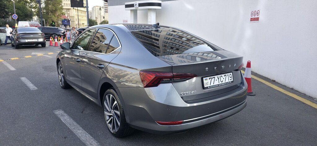Skoda Octavia, 1.6 L, 2023 il, 73 500 km — Avtomobillər, Bakı (8)