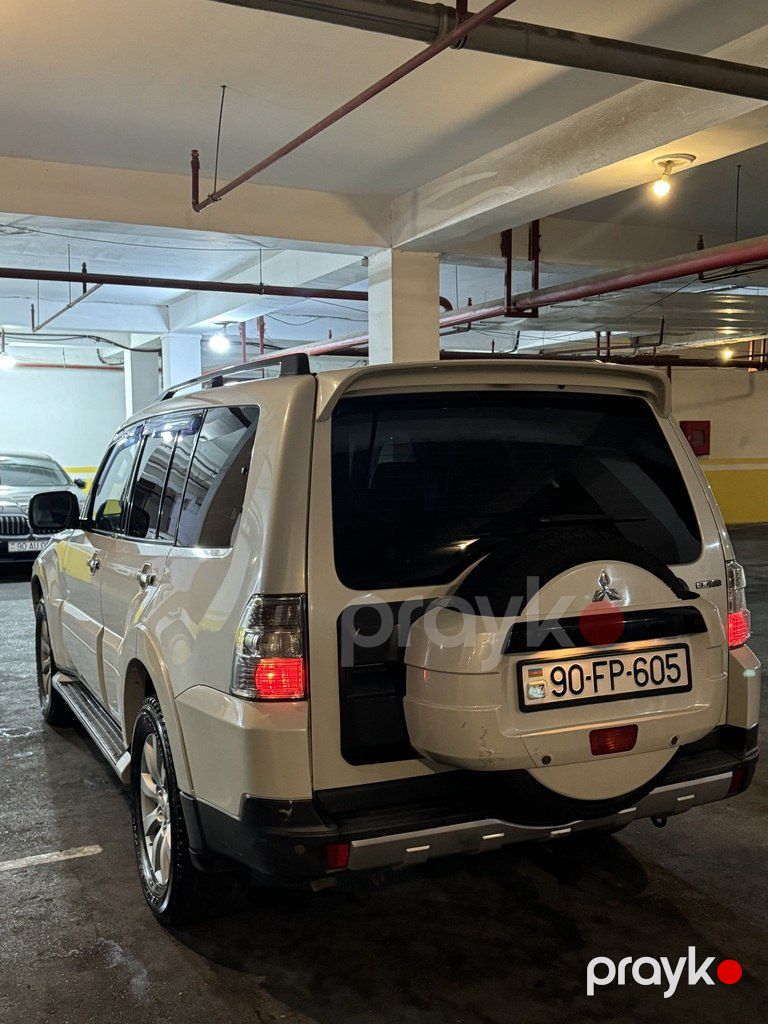 Mitsubishi Pajero, 3.8 L, 2009 il, 305 000 km — Avtomobillər, Bakı (3)