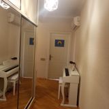 Həzi aslanov metrosuna yaxınlıqda dəniz mənzərəli, yelçəkən 3 otaqlı — Furniture