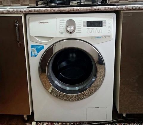 Samsung 6 kq 240 azn satılır Əla vəziyyətdədir yenidən seçilmir — Bakı