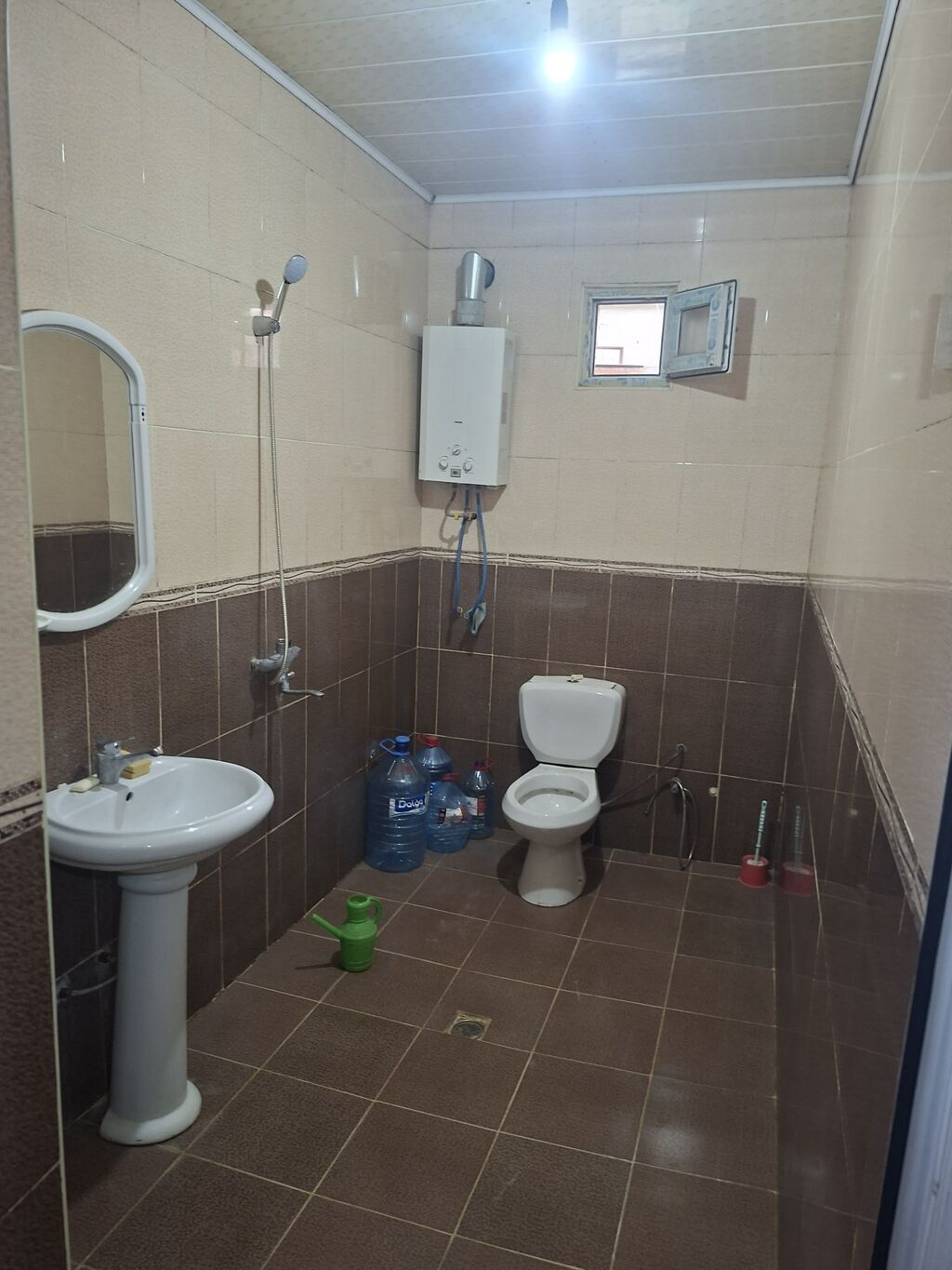 3 otaqlı həyət evi heyeti genisdir. əsyalidir irternet su qaz damimi — Daşınmaz əmlak, Xırdalan (4)