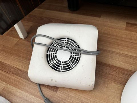 Dırnaq tozu yığıcı (manikür üçün aspirator) - Masaüstü kompakt qurğu — Bakı