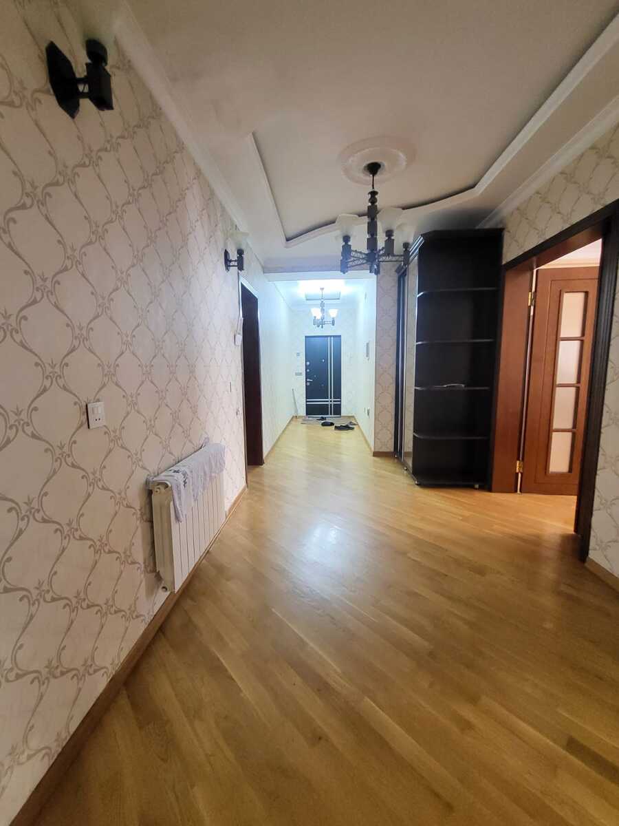 3-otaqlı yeni tikili kirayə verilir, Xalqlar m., 150 m² — Mənzil, Bakı (9)
