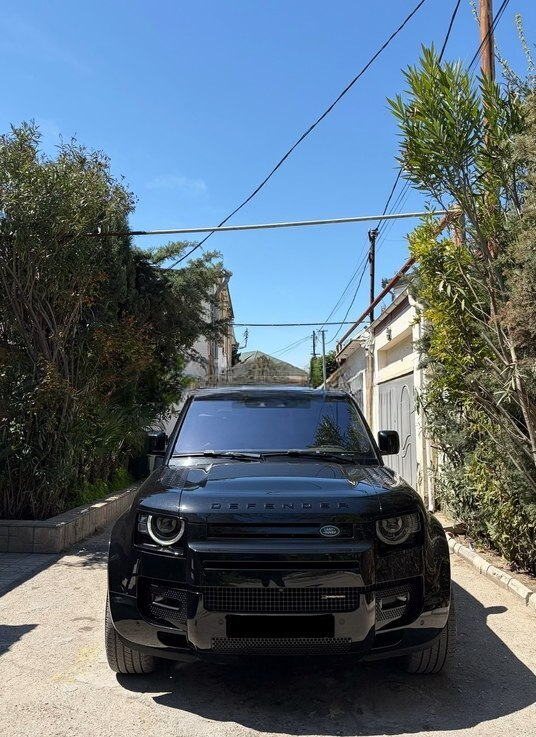 Land Rover Defender, 2021 il, 136000 km