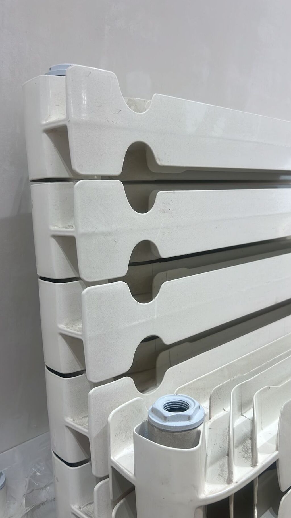 61eded seksiyadı ağır çəkidi 1eded seksiyası 8,50azn di.Ünvan — Radiatorlar, Digah (3)