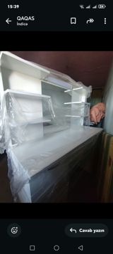 Ağ rəngli vitrin/komod tipli salon mebeli - Material: laminat/MDFlam — Мебель