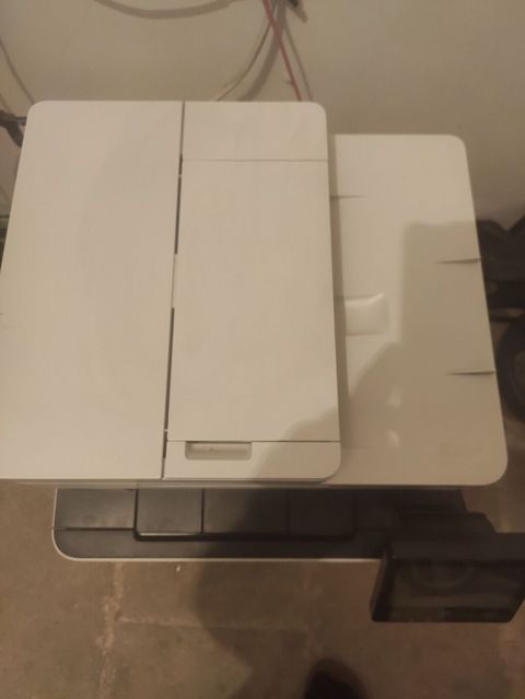 Canon mf655cdw rəngli printer 280manat,yalnız katricləri boşdur(əlavə — Bakı