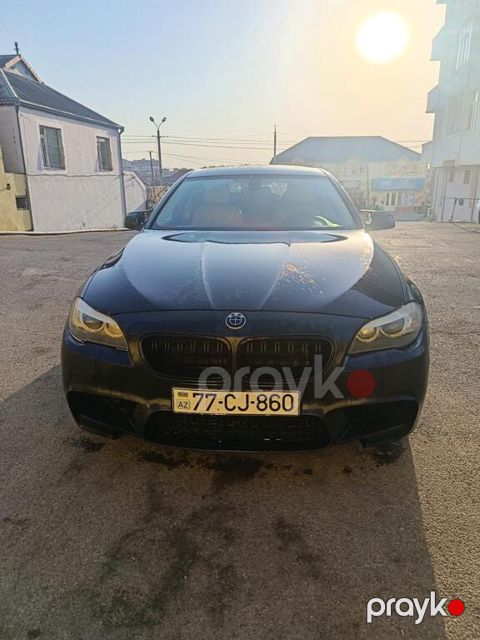 BMW 528, 2.0 L, 2011 il, 310 000 km