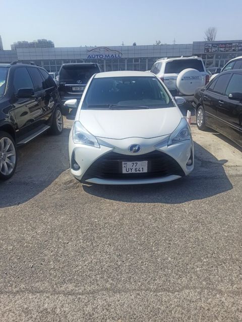 Toyota Vitz, 1.5 L, 0.9 kWh, 2019 il, 105 000 km — Bakı