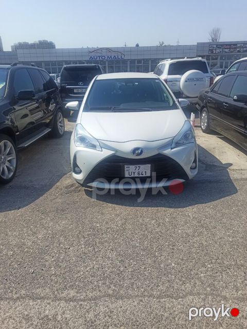 Toyota Vitz, 1.5 L, 0.9 kWh, 2019 il, 105 000 km